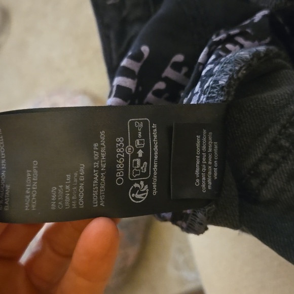 We The Free Risk Taker High Rise - Picture 9 of 9